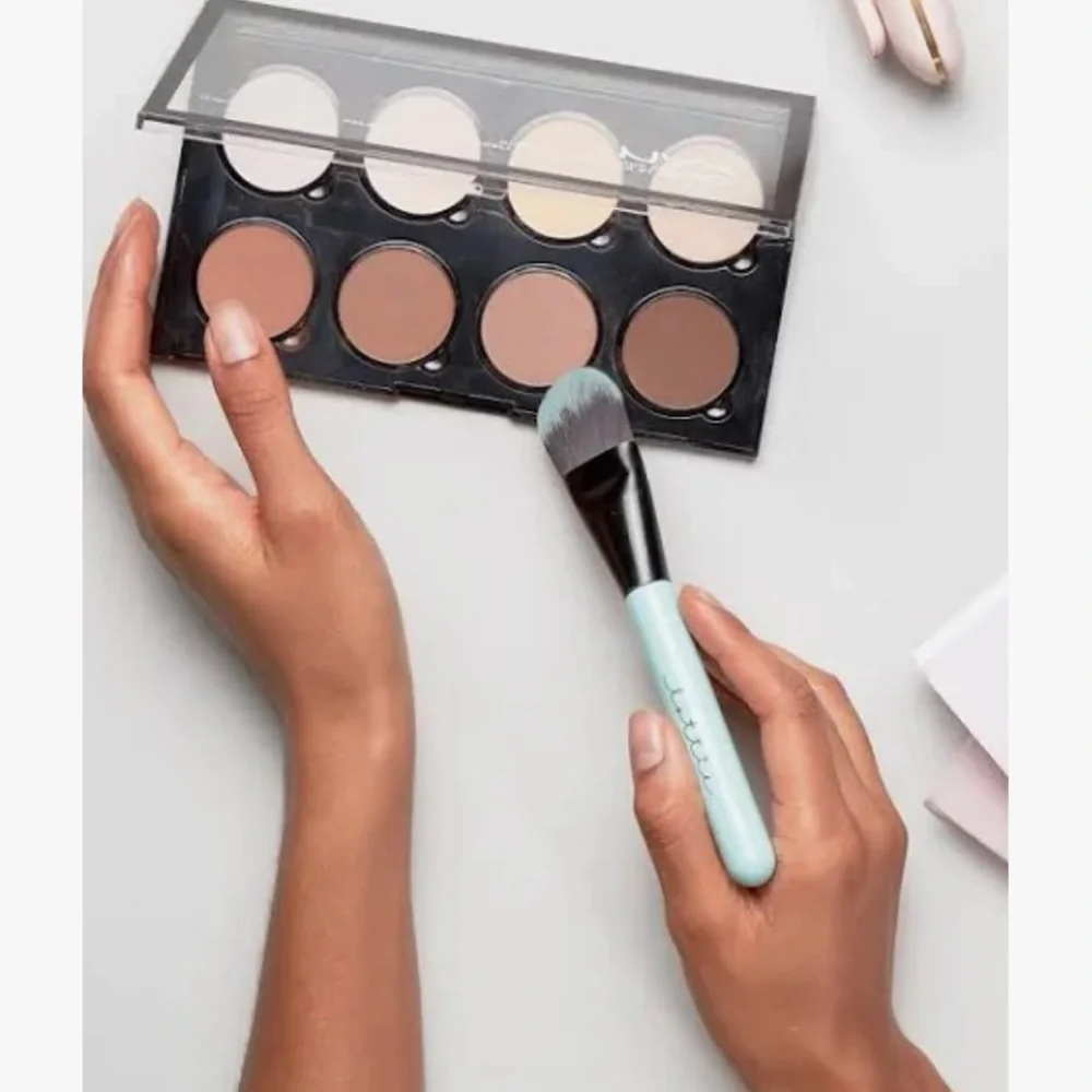 NYX Highlight & Contour Pro Palette